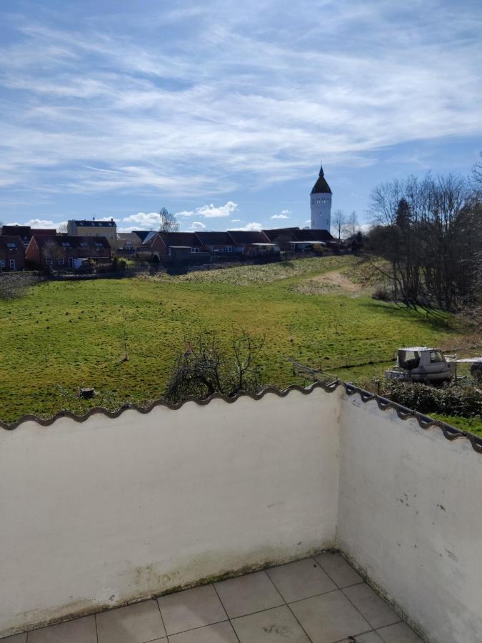 210 M2 Hus Til 8 Gaester - 5 Km Fra Nyt Stort Vandland نُوابورغ المظهر الخارجي الصورة
